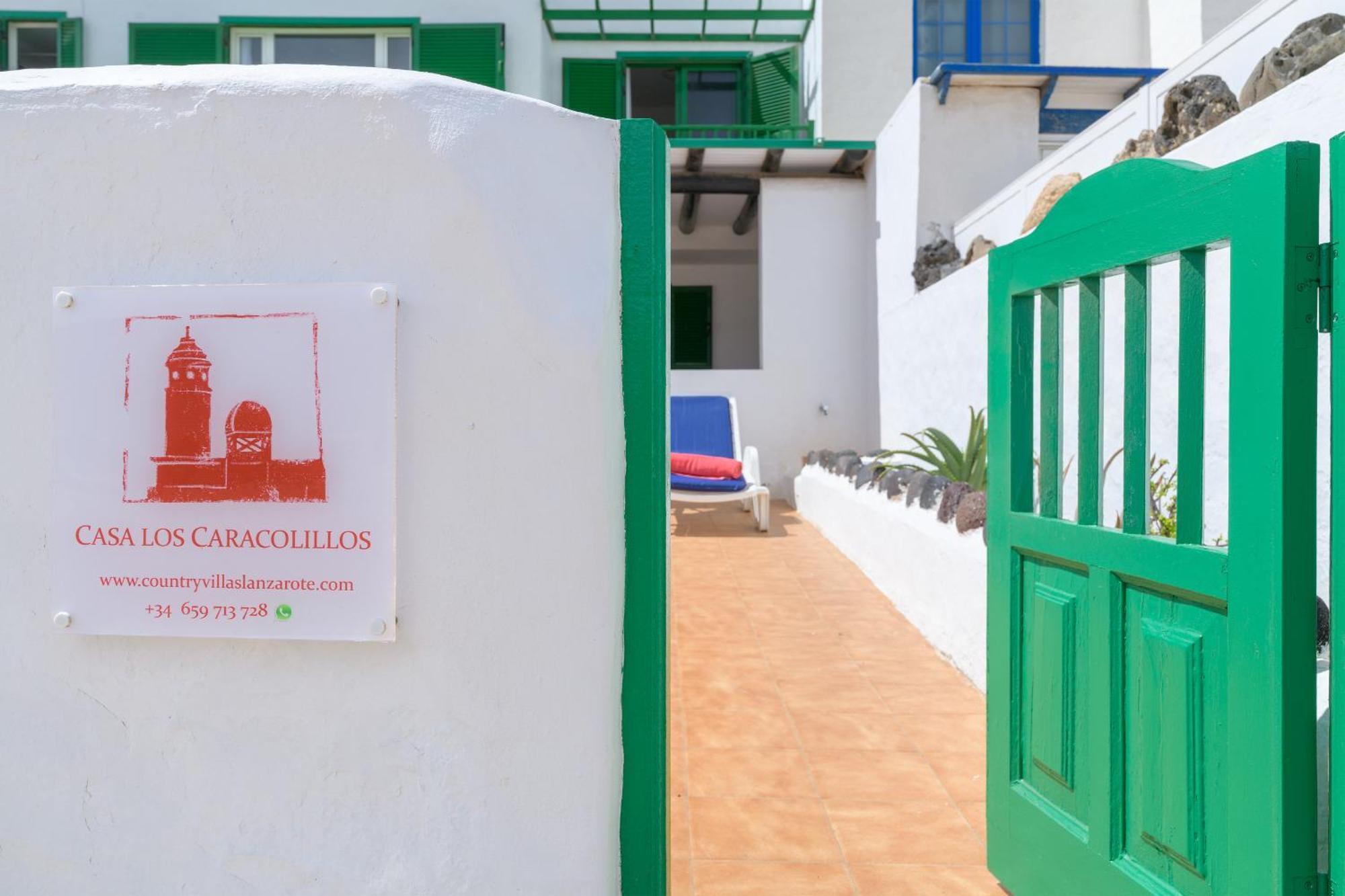Famara Caracolillos, La Casa Exterior foto
